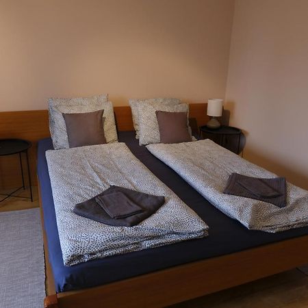 Kajári Apartmanház Balatonfőkajár Esterno foto