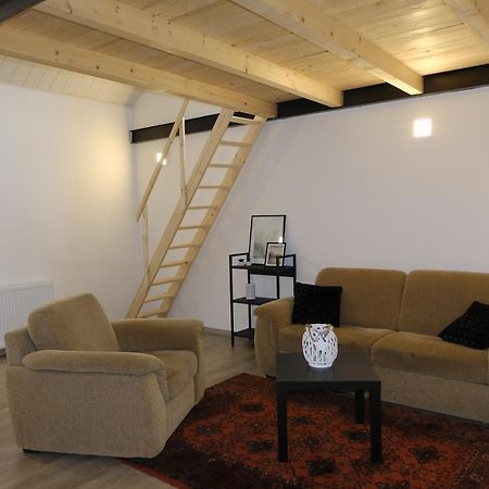 Kajári Apartmanház Balatonfőkajár Esterno foto